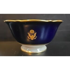 Pickard Palace Royale Blue Ivory Eagle Crest White House porcelain bowl 5.25"